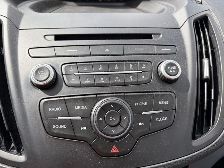 2017-ford-escape-image-29