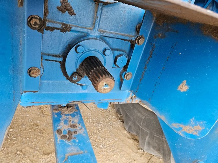 new-holland-9682-image-19