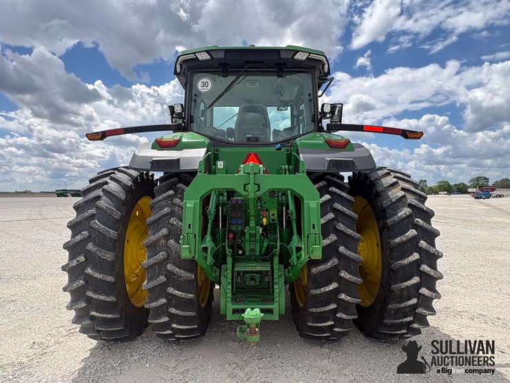 2021-john-deere-8r-340-image-6