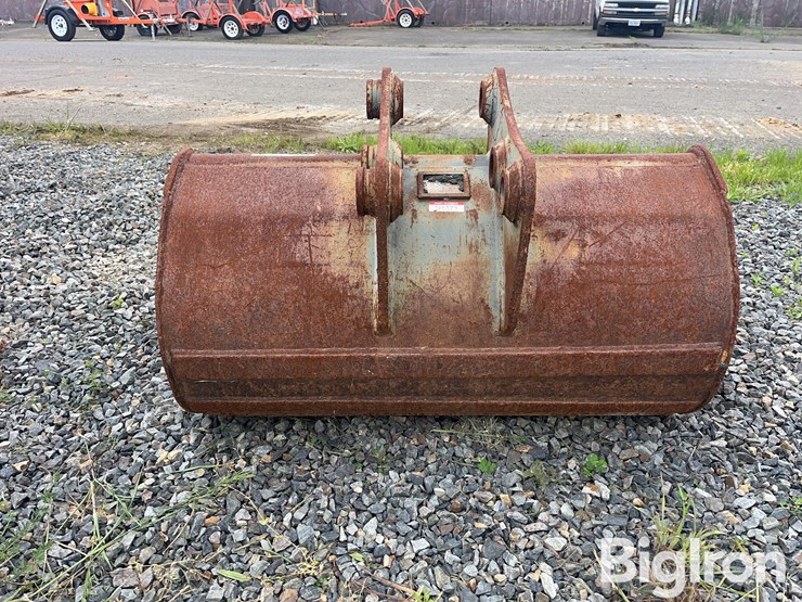 strickland-u1373-42”-excavator-cleanout-bucket-image-6