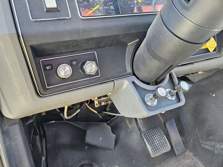 1986-ford-f800-image-29