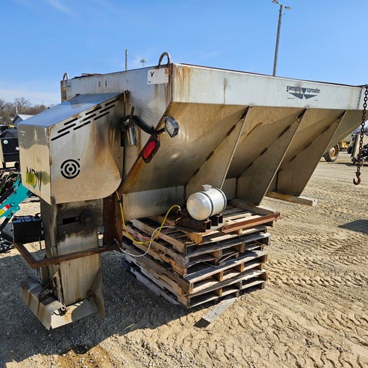 #5205 • Swenson 9' Stainless Steel Salt Spreader
