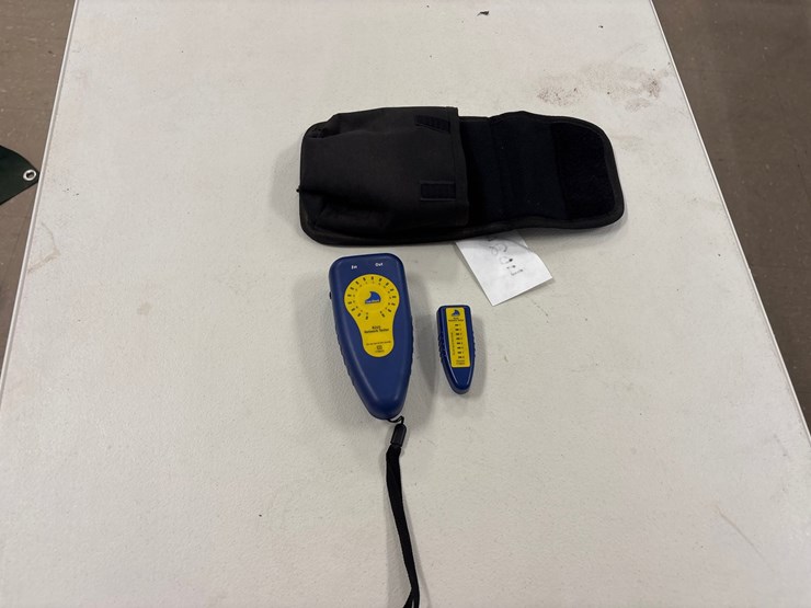 #4024-•-altek-rtd-calibrator-model-111-and-a-datashark-rj45-network-tester-image-1