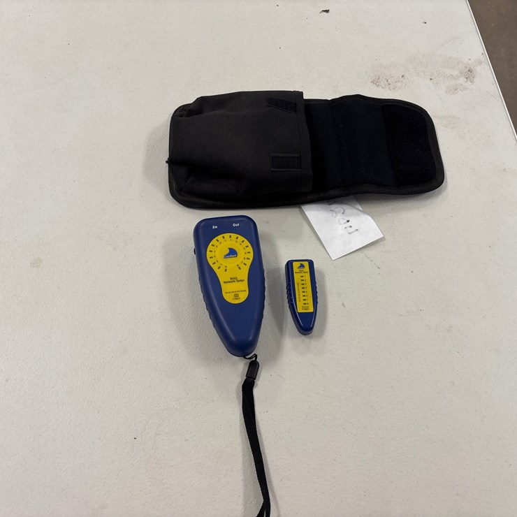 #4024 • ALTEK RTD CALIBRATOR MODEL 111 AND A DATASHARK RJ45 NETWORK TESTER
