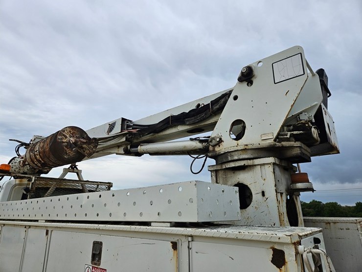 2005-international-durastar-4300-image-17