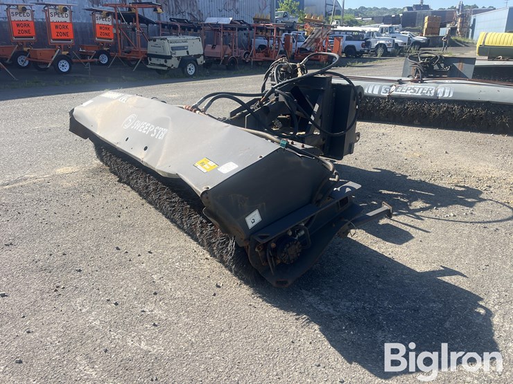 sweepster-22197mh-8’-broom-attachment-image-1