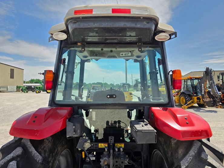 2014-massey-ferguson-4610-image-7