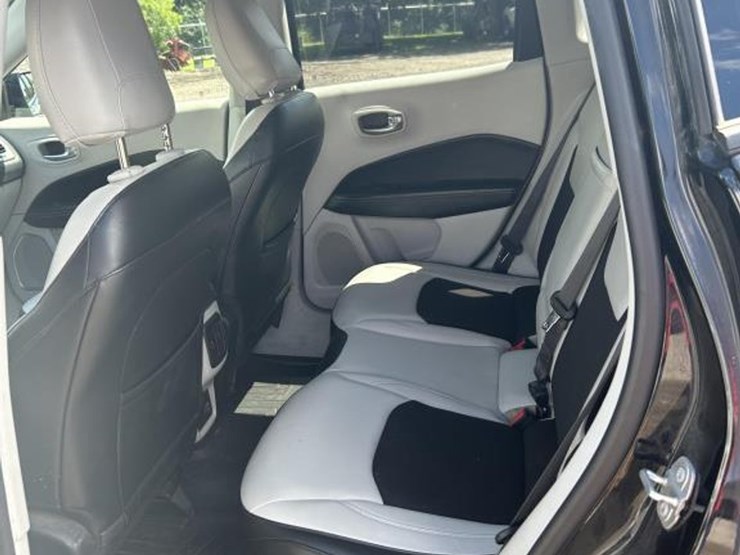 2018-jeep-compass-image-14
