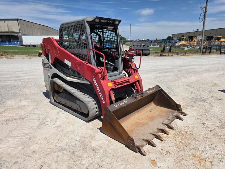 2018-takeuchi-tl10v2-image-25