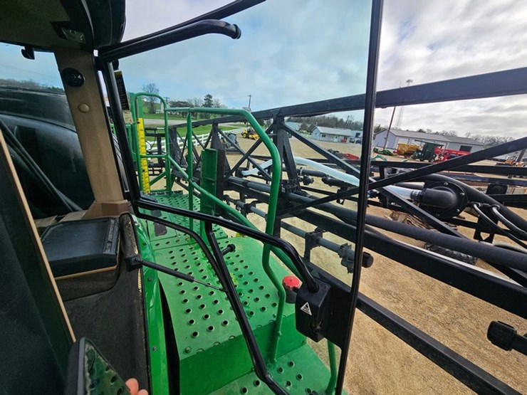 john-deere-4700-image-72