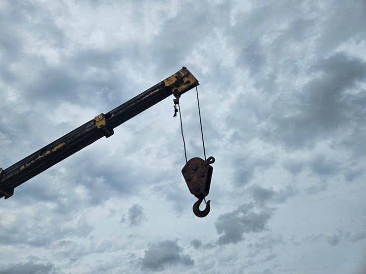 #5087-•-crane-truck-image-41