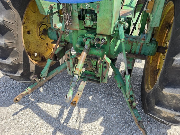 1967-john-deere-2510-image-11