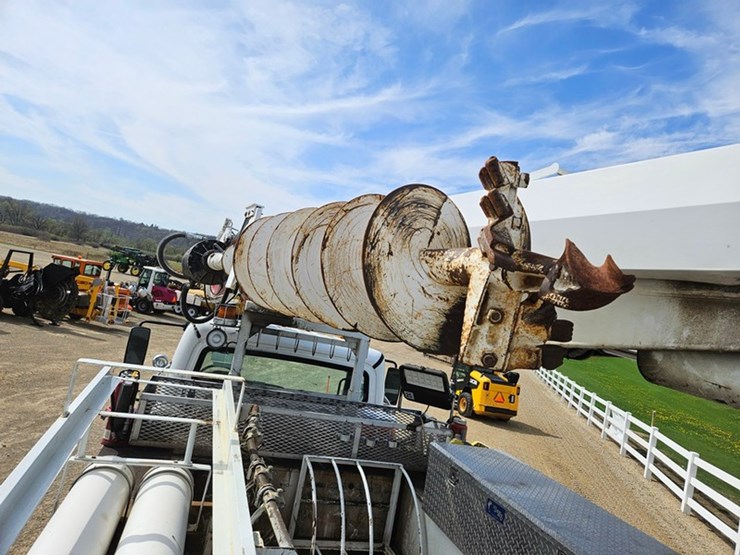 #5076-•-2007-freightliner-m2-tandem-axle-crane-truck-image-53