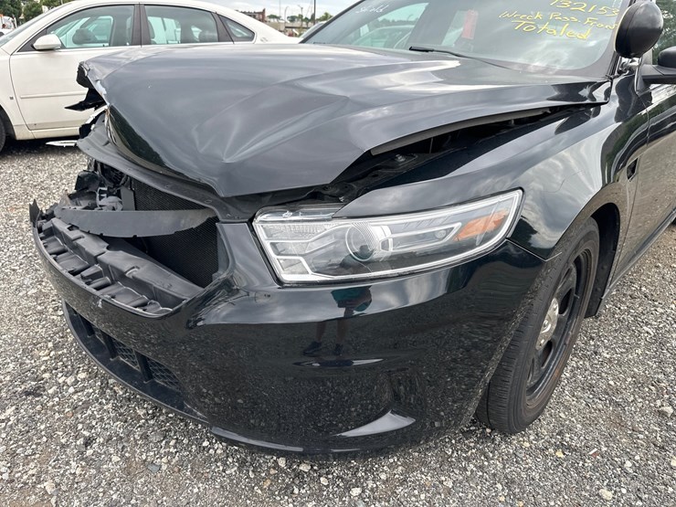 #36-•-2018-ford-interceptor-image-14