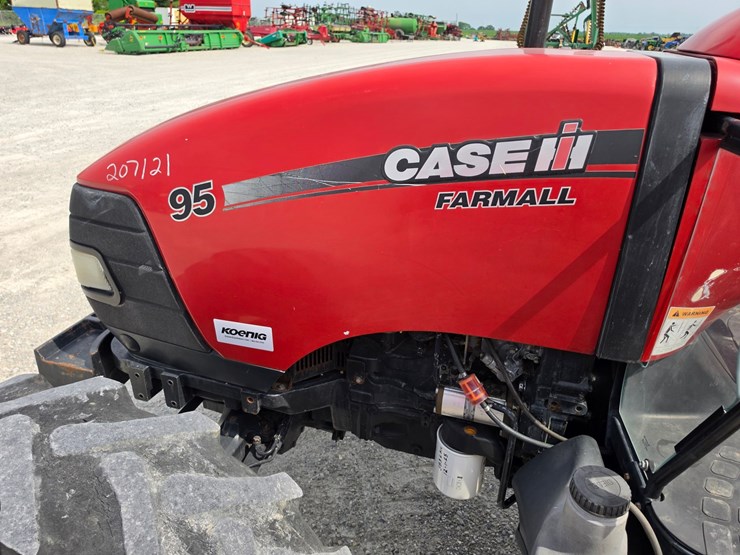 2010-case-ih-farmall-95-image-4