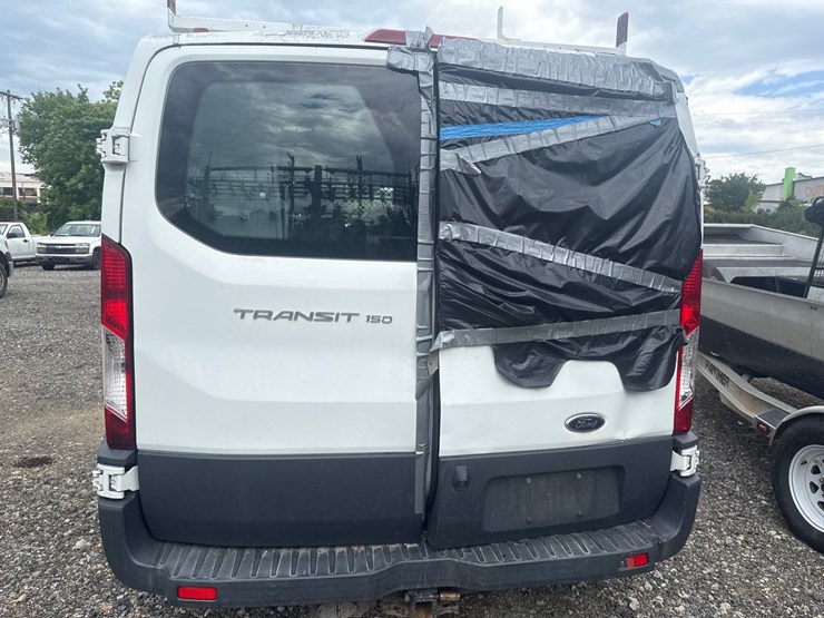 2018-ford-transit-image-19