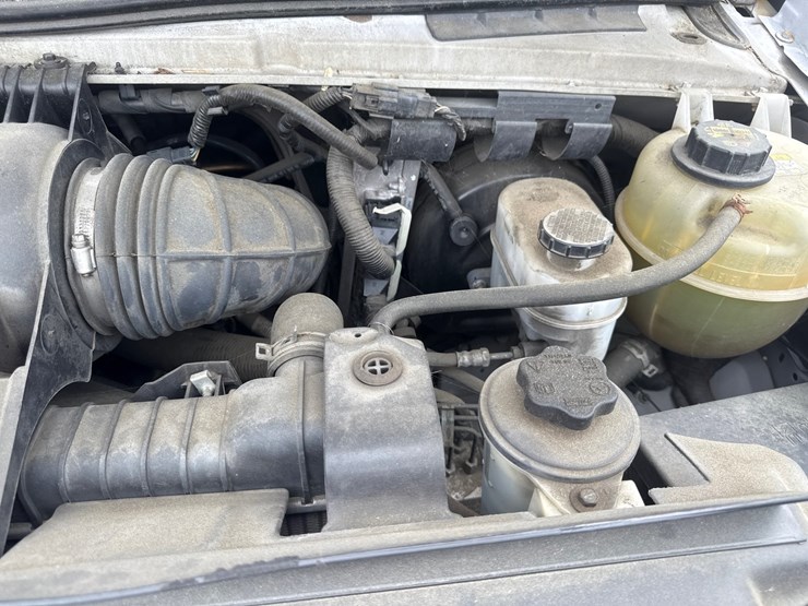 #24-•-2012-ford-van-image-37
