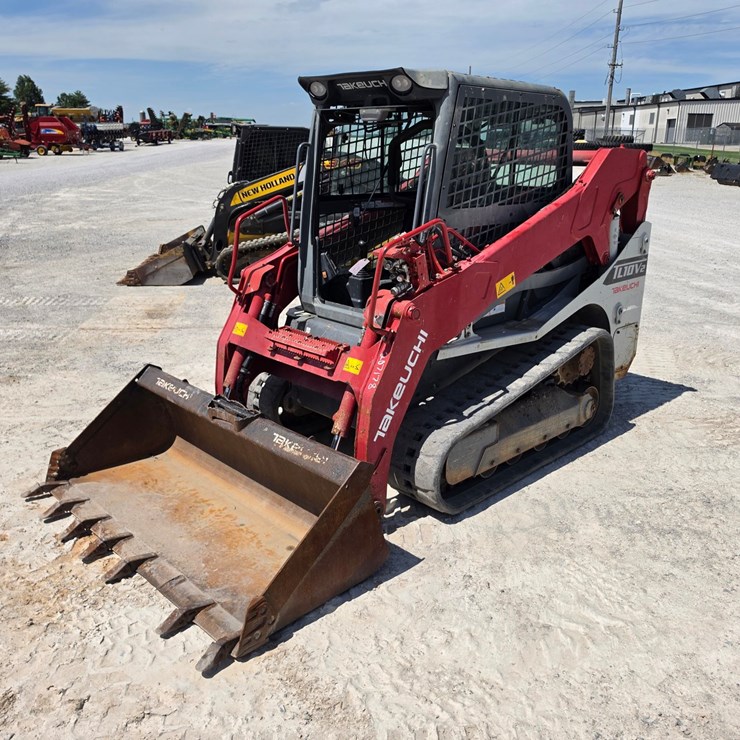 2018 TAKEUCHI TL10V2