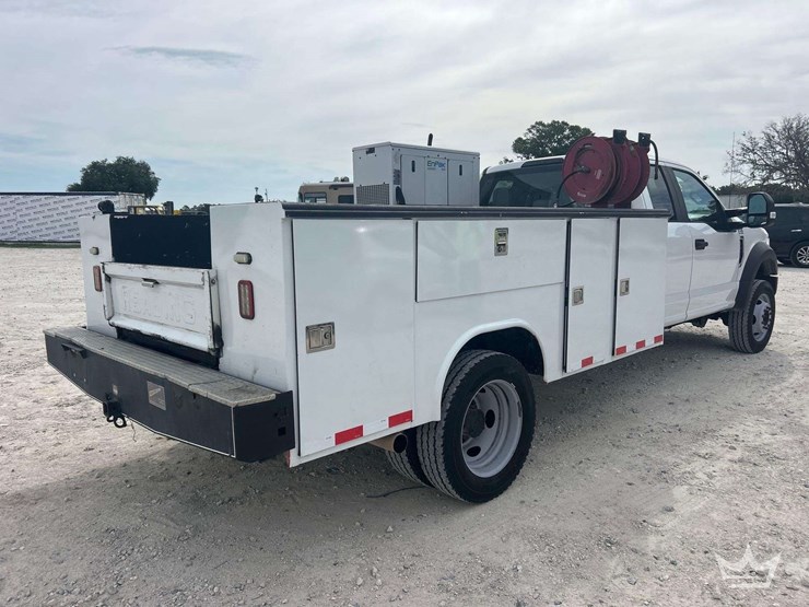 2019-ford-f450-image-3