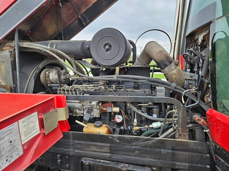 case-ih-7130-image-11