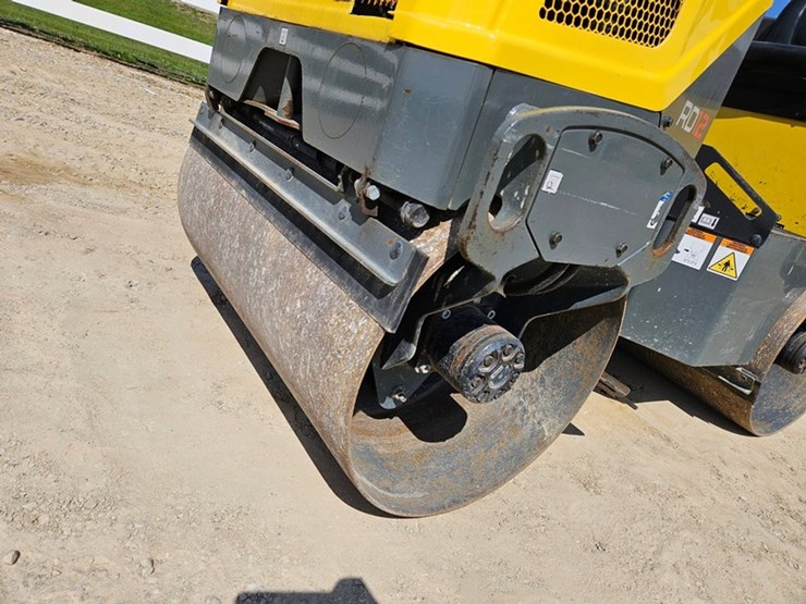 2021-wacker-neuson-rd12a-image-15