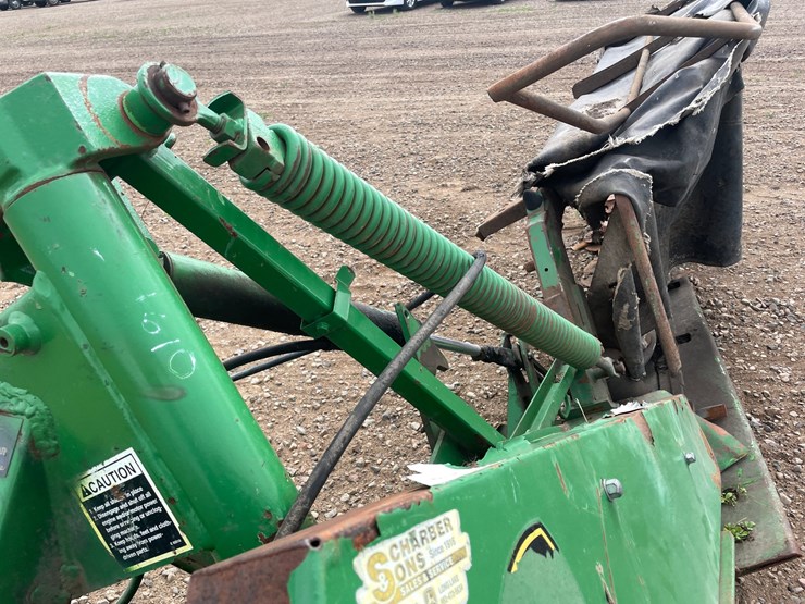 john-deere-275-image-12