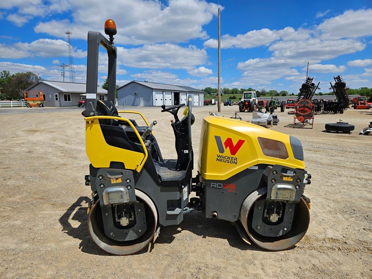 2017-wacker-neuson-rd28-120-image-6