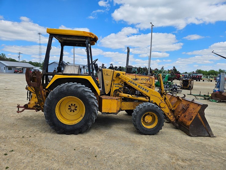 deere-410d-image-6