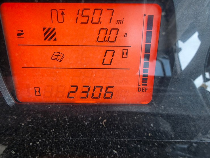 2018-massey-ferguson-5710-image-14