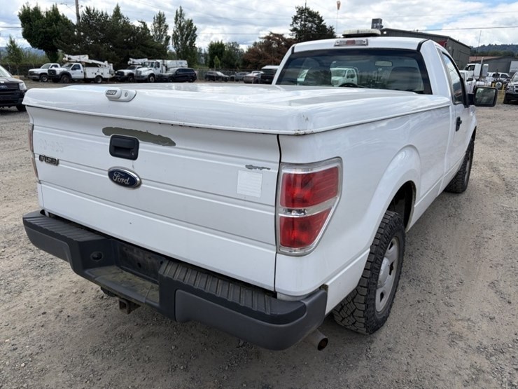2009-ford-f150-xl-image-4