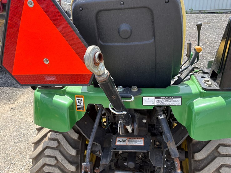 2008-john-deere-2305-image-9
