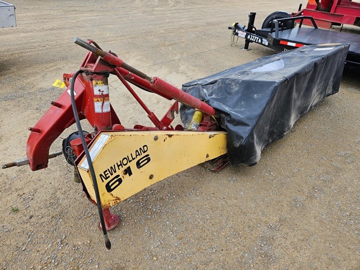 new-holland-616-image-3