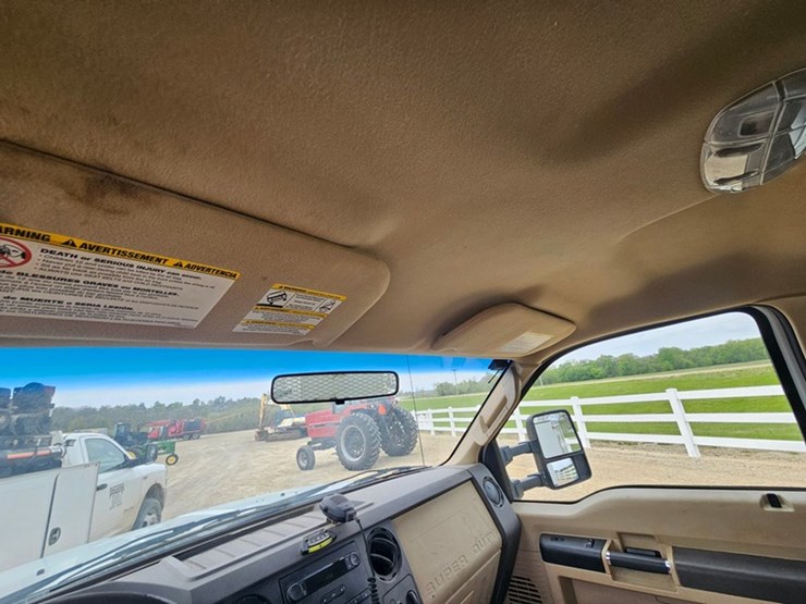 2008-ford-f550-image-51