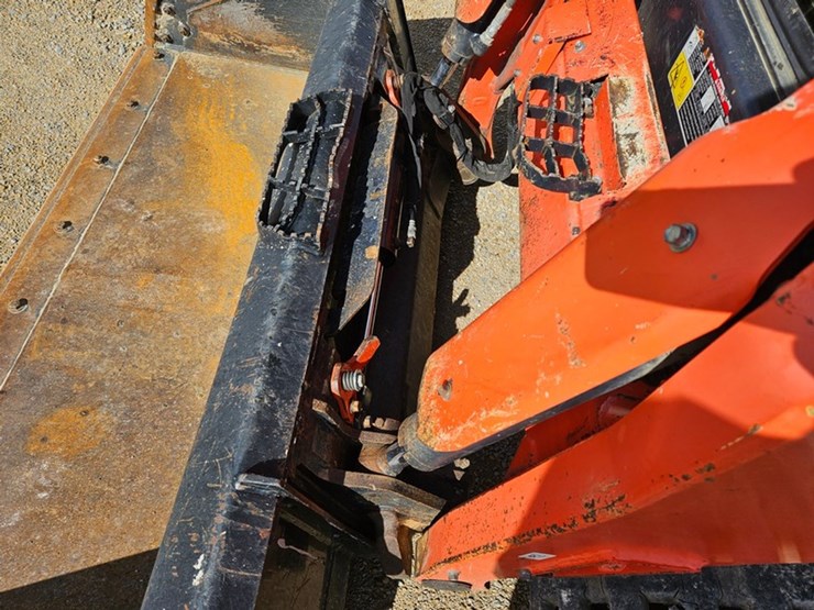 2020-kubota-svl75-2-image-11