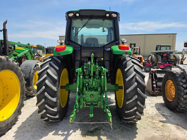 2022-john-deere-6155m-image-7