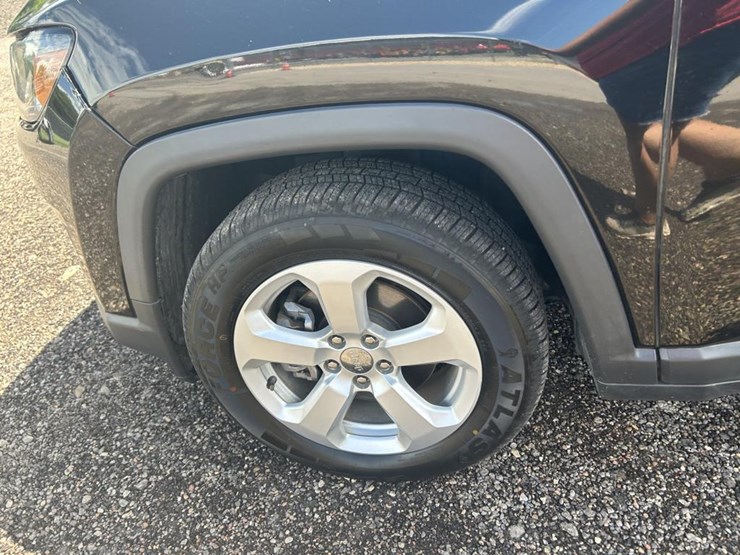 2018-jeep-compass-image-10