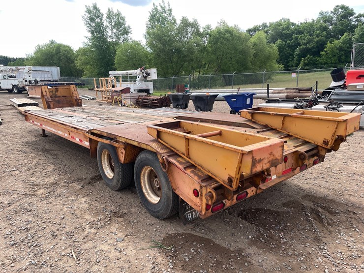 #1222-•-1977-transport-trailers-flatbed-trailer-(has-mn-title)-image-2