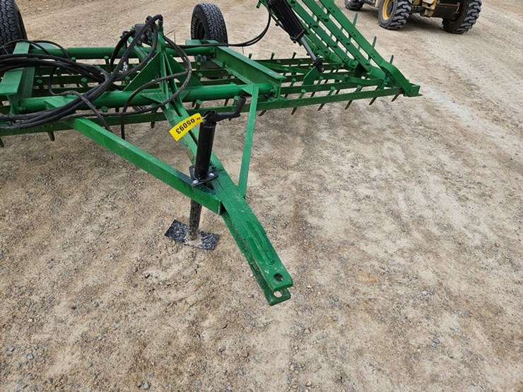 #5093-•-harrogator-20'-hyd-fold-harrow-image-9