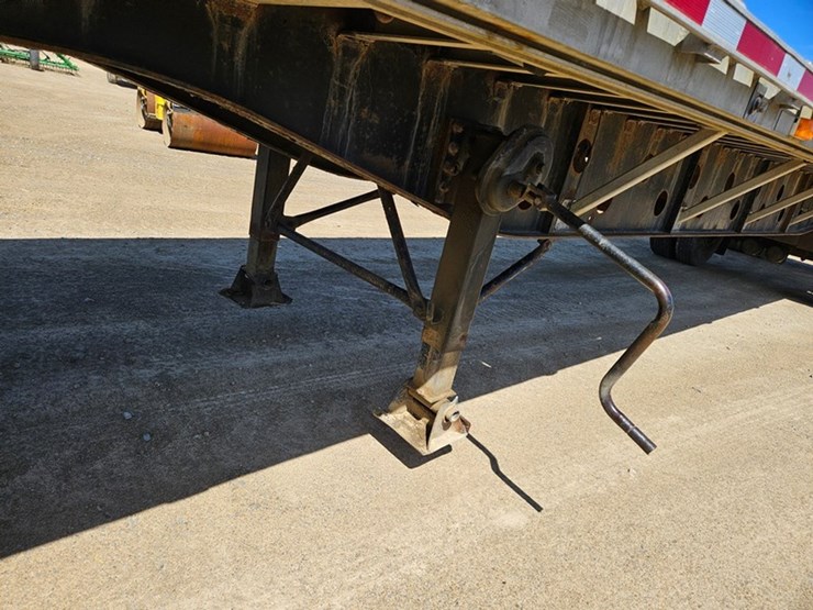 #5216-•-1995-transcraft-45'-flat-bed-trailer-image-15