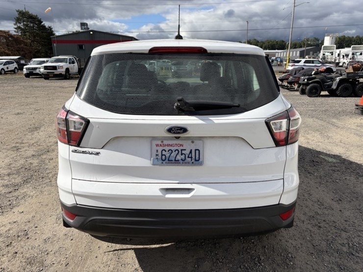 2017-ford-escape-image-5