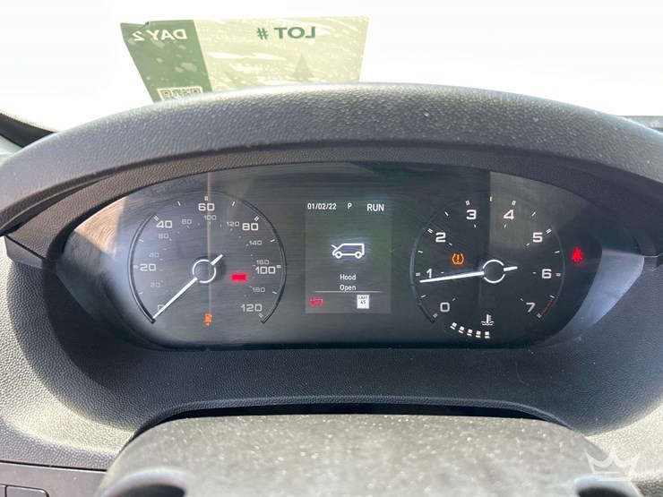 2023-ram-promaster-1500-image-16