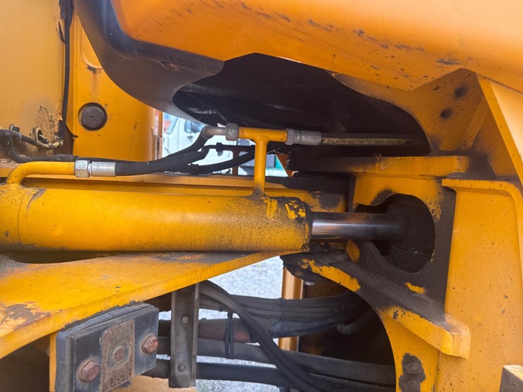 2007-jcb-436-image-58