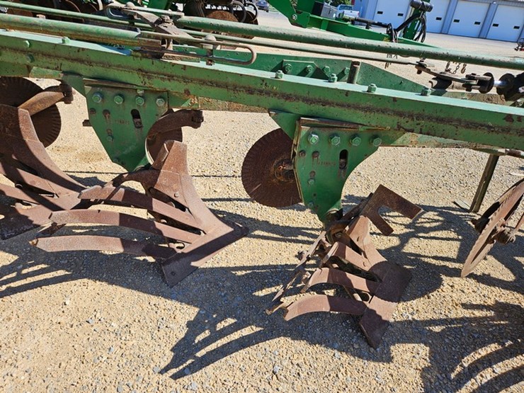 14-john-deere-14-image-23