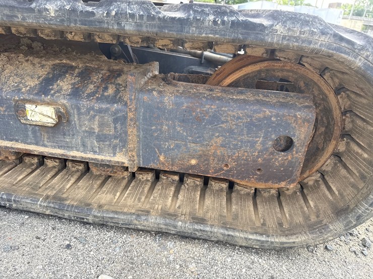 2012-kubota-kx080-3-image-40