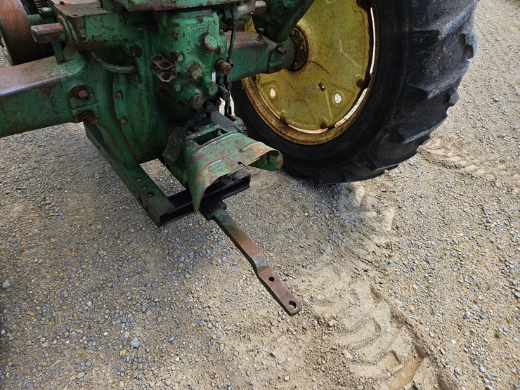 john-deere-70-image-17