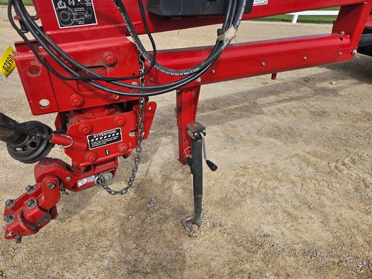 new-holland-h7450-image-12