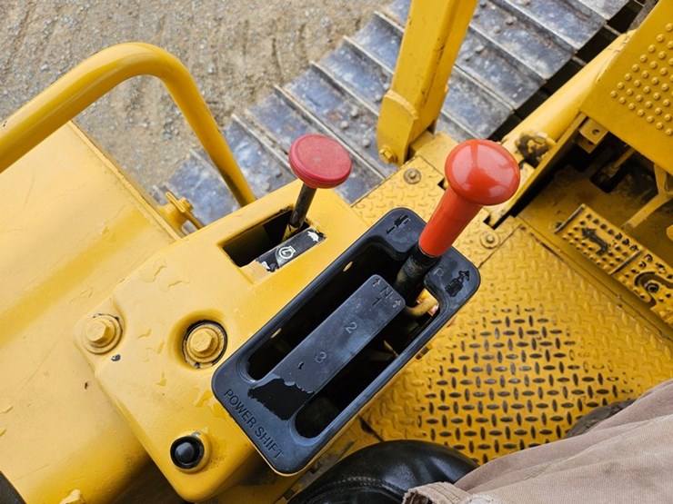deere-550g-lgp-image-32