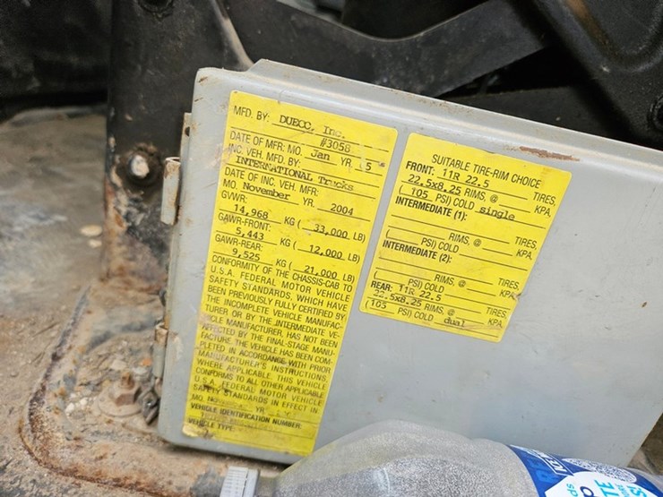 2005-international-durastar-4300-image-68