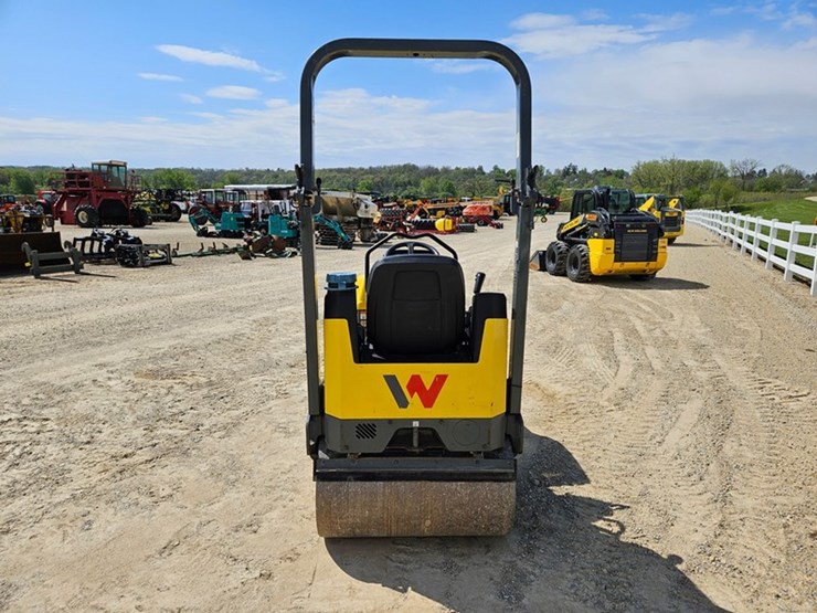 2021-wacker-neuson-rd12a-image-4