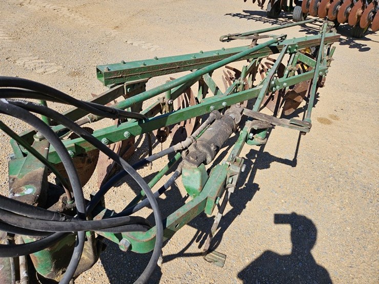 14-john-deere-14-image-15